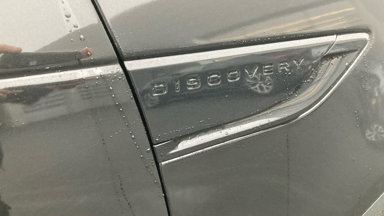 Land Rover Discovery 3.0 SDV6 HSE Luxury 5dr Auto Diesel Station Wagon